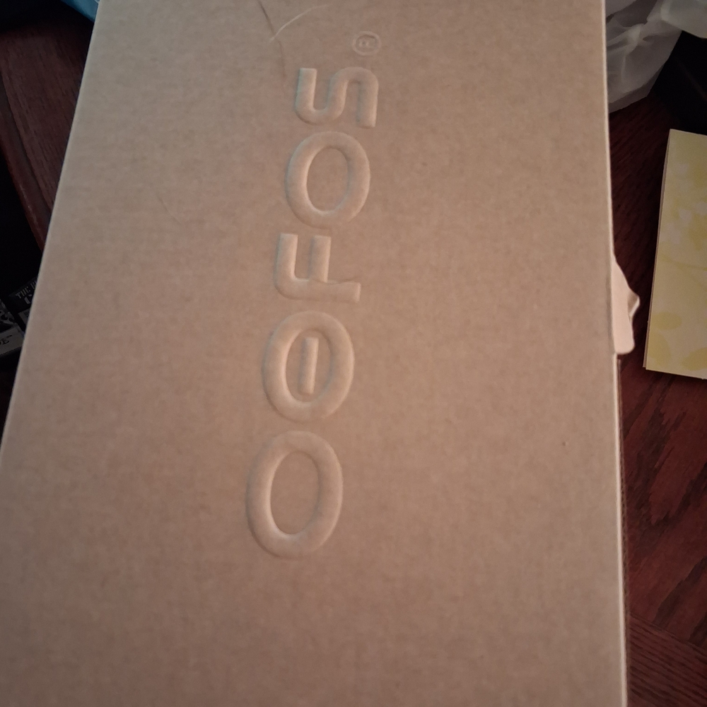 Oofos Beige Shoe Box
